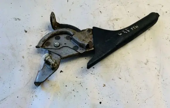 Mazda MX-6 Handbrake/parking brake lever assembly