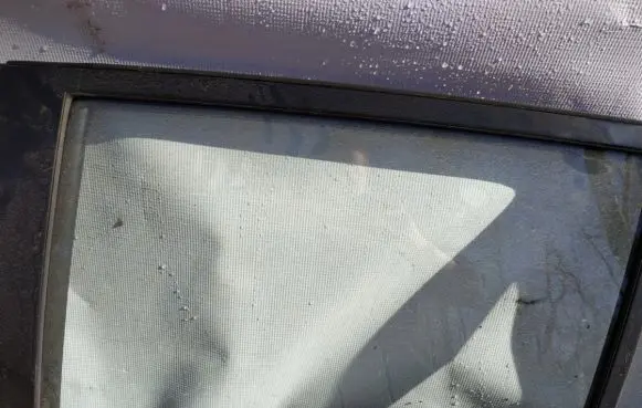 Mazda 3 II Rear door window glass