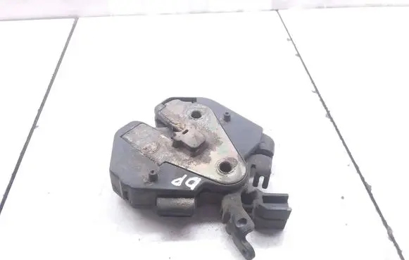 Volvo S60 Engine bonnet/hood lock/catch 9483764 9483765
