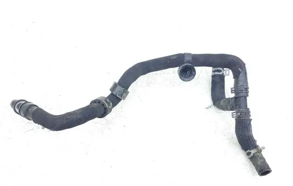 Ford Fusion II Engine coolant pipe/hose