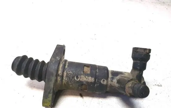 Volkswagen Golf V Clutch slave cylinder 6QE721261