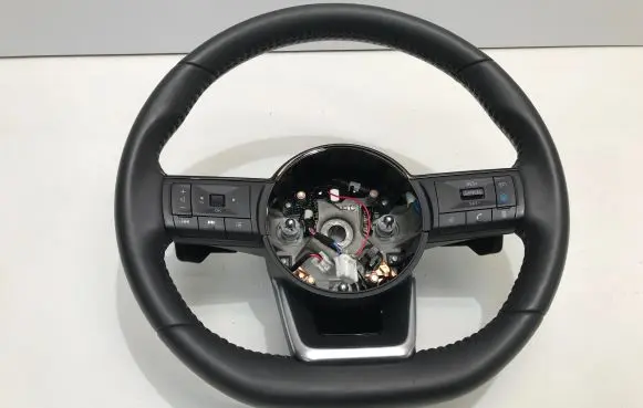 Nissan Qashqai J12 Steering wheel