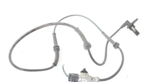 Mercedes-Benz ML W164 ABS brake wheel speed sensor 0265007824