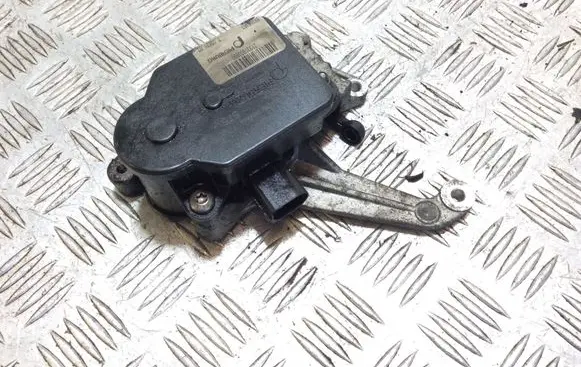 Opel Vectra C Intake manifold valve actuator/motor 55205127