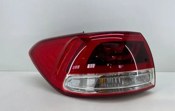 KIA Sorento Rear/tail lights 92401C51