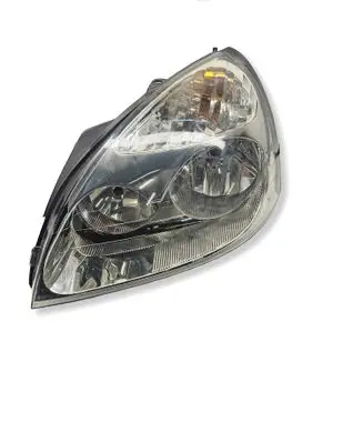Renault Clio III Headlight/headlamp 561941607