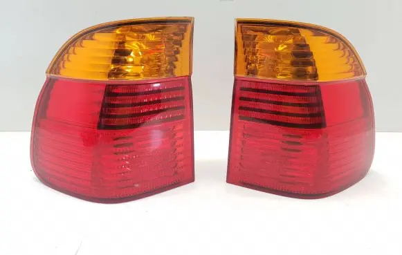 BMW 5 E39 Rear/tail lights 6900214 07032001 0301302