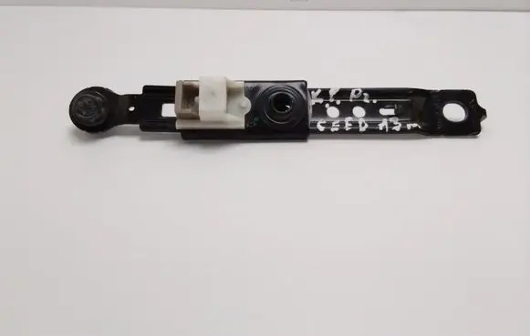 KIA Ceed Seat belt adjustment motor 