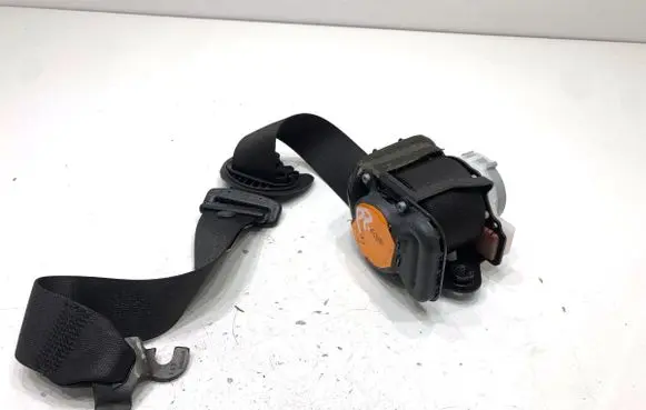 BMW X3 F25 Front seatbelt 7367250