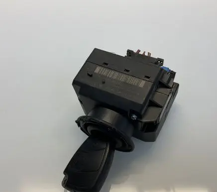 Mercedes-Benz E W211 Ignition lock 2115451408 33002209 8006619330206192