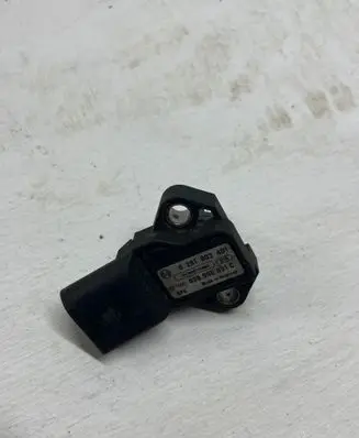 Audi A4 S4 B7 8E 8H Air pressure sensor 038906051C 101009T1028A 0281002401