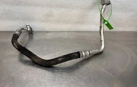 Audi Q5 SQ5 Air conditioning (A/C) pipe/hose 8R0260701H