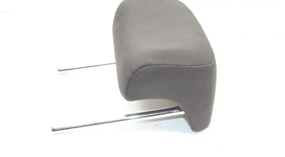 Volkswagen Polo VI Front seat headrest 