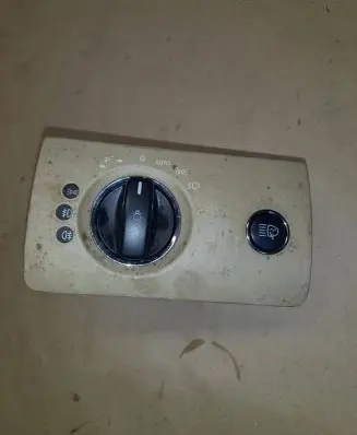 Mercedes-Benz GL X164 Light switch A1645450304 04016431