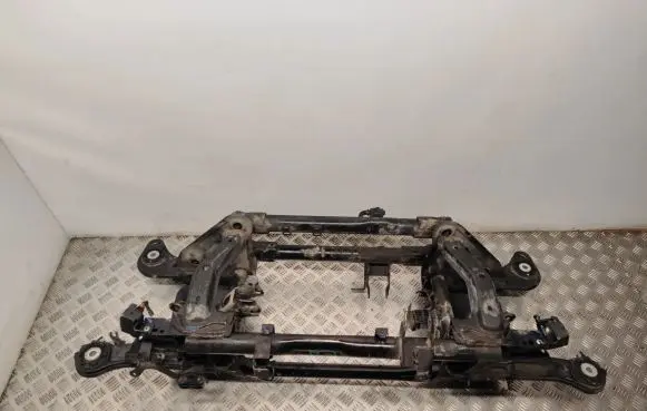 Citroen DS5 Rear subframe 9803339380