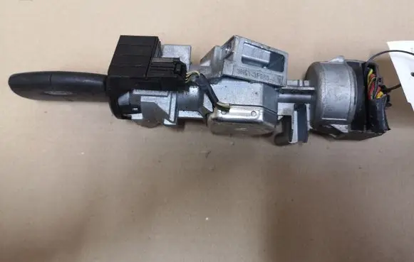 Ford Focus Ignition lock 3M513F880A