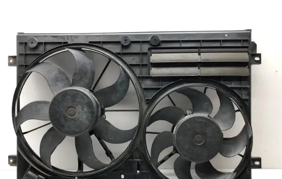 Volkswagen PASSAT B6 Fan set 1K0121205G 1K0121207AA