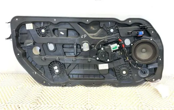 KIA Ceed Front door window regulator with motor