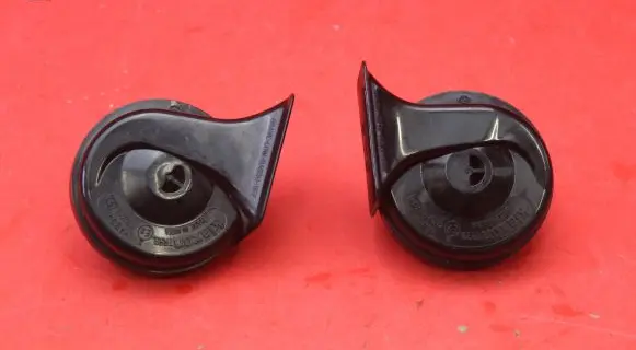 BMW 5 E60 E61 Horn signal 0092018