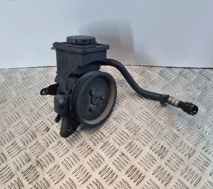 BMW 7 E65 E66 Power steering pump 675921203