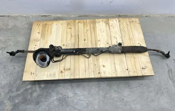 Volvo V50 Steering rack 30723635