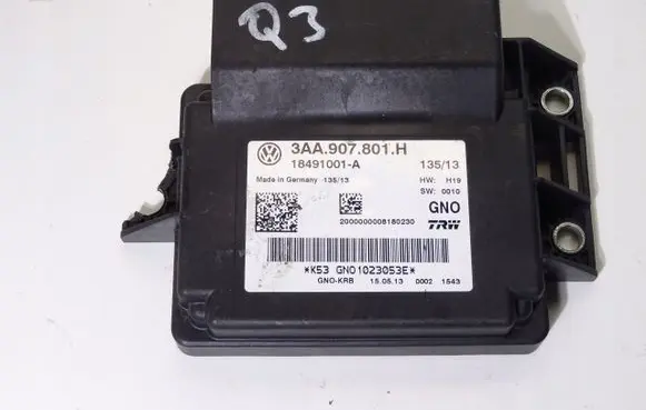 Volkswagen PASSAT CC Hand brake control module 3AA907801H