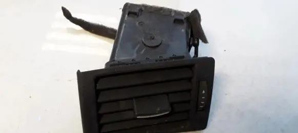 Dash center air vent grill