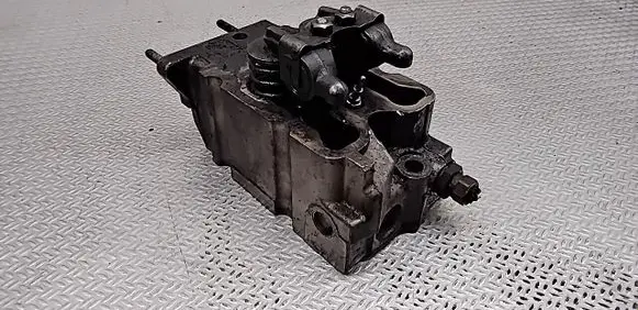 Chrysler Voyager Engine head 90352029F
