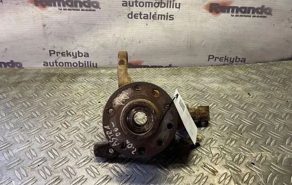 Opel Astra G Front wheel hub