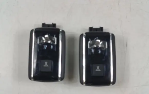 Citroen DS5 Rear seat light