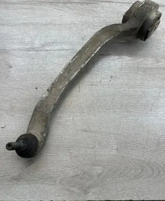 Volkswagen Phaeton Front lower control arm/wishbone 4E0407695C