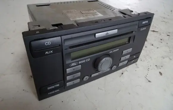 Ford Fusion Radio/CD/DVD/GPS head unit 6S6118C815AH