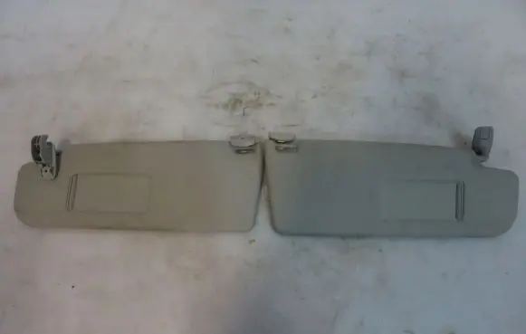 Skoda Fabia Mk2 (5J) Sun visor
