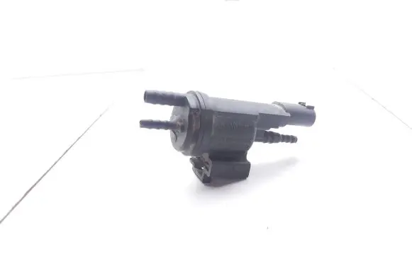 Valve vacuum