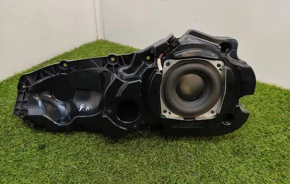 Audi A6 S6 C7 4G Front door speaker 4G0035297