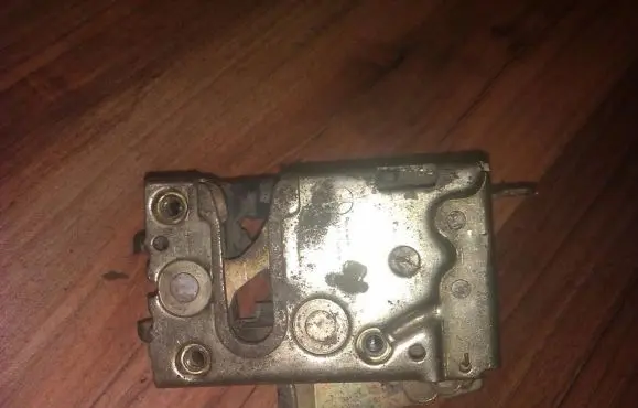 Renault 19 Rear door lock
