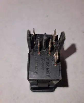 Volkswagen Golf III Fog light switch 191941535B