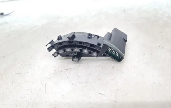Audi A4 S4 B7 8E 8H Steering angle sensor 00204405