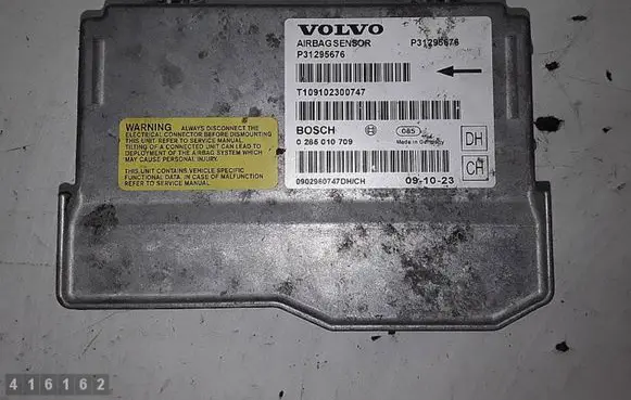 Volvo V70 Airbag control unit/module 0285010709 P31295676 T109102300747