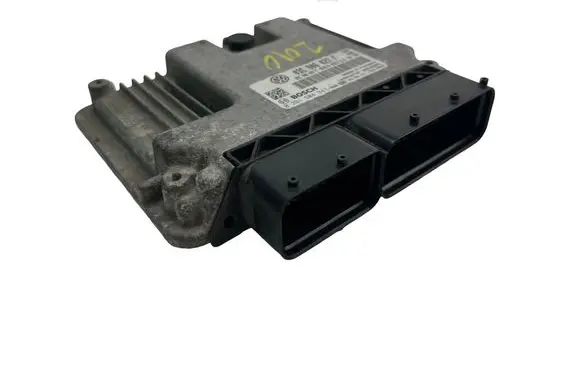 Volkswagen Golf VI Engine control unit/module 03C906027F 0261S04347
