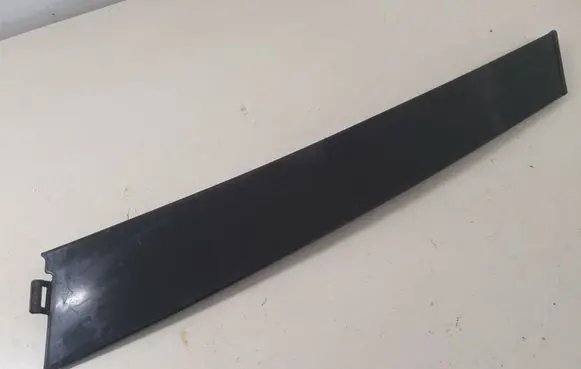 Mercedes-Benz E W211 Rear side glass trim 