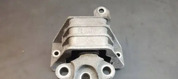 Fiat Croma Engine mount bracket 51768780 5684648