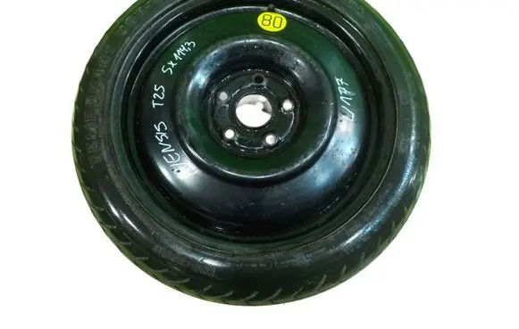 Toyota Avensis T250 R17 spare wheel 