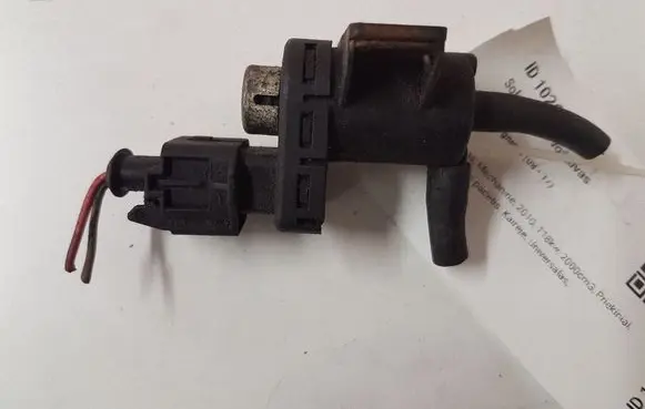Opel Insignia A Turbo solenoid valve 55566051