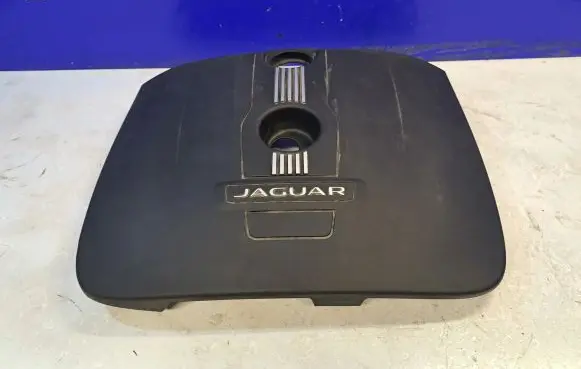 Jaguar XE Engine cover (trim) 4012809A 4012809B
