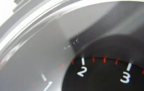 Speedometer (instrument cluster)