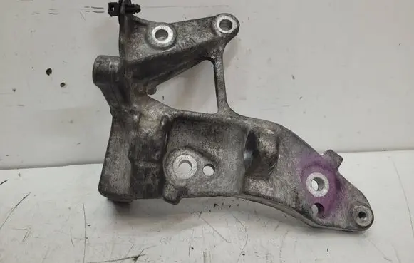 Generator/alternator bracket