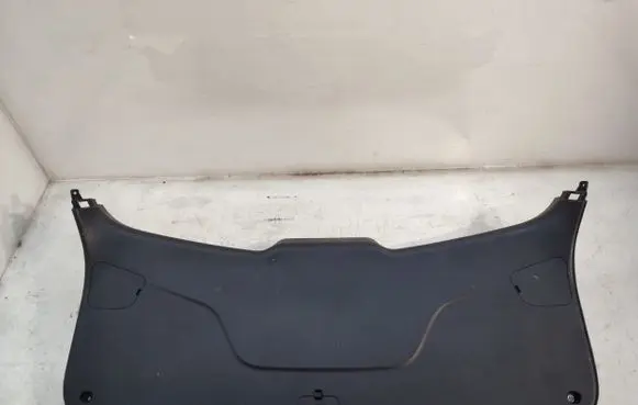 KIA Sportage Tailgate trim 812353U000