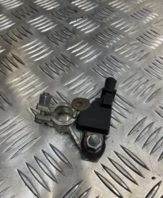 Mitsubishi Space Star Battery bracket 