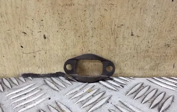 Land Rover Discovery 3 - LR3 Fuel Injector clamp holder